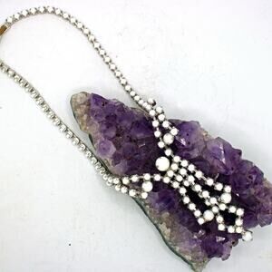 White Milk Glass Cabochon Lavalier Necklace.